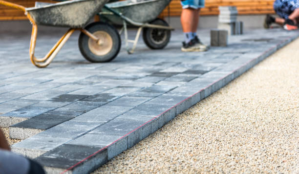 Best Driveway Overlay Services  in Des Moines, IA